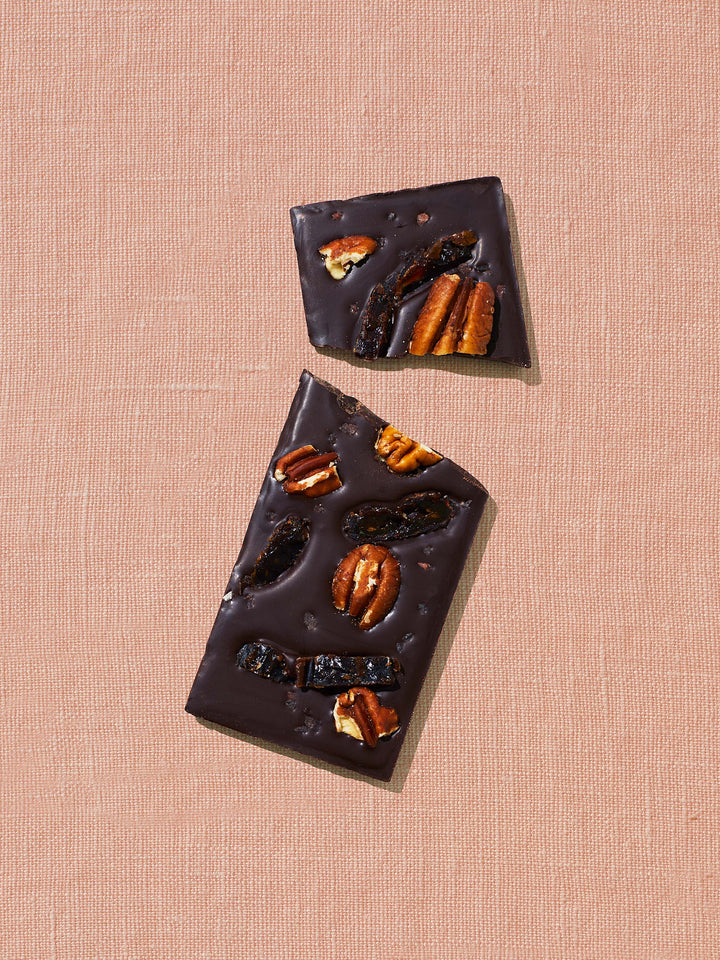 Spring &amp; Mulberry - Pecan Date Date-Sweetened Dark Chocolate